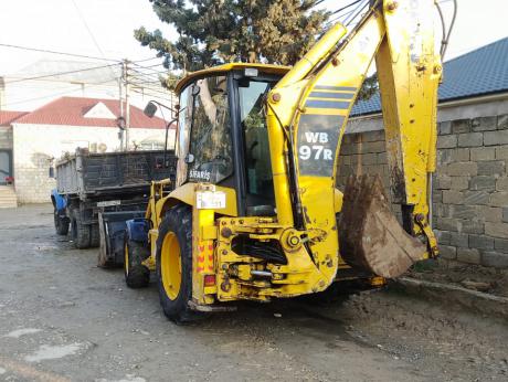 Komatsu, WB97R