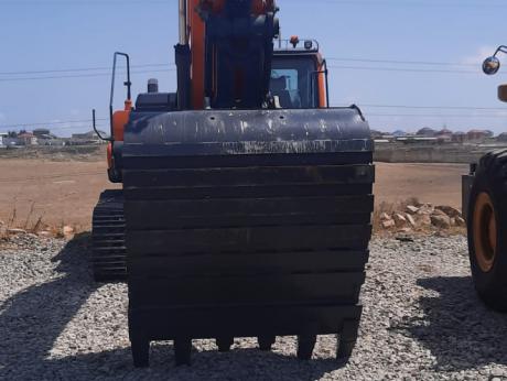 Doosan, DX 360 LCA
